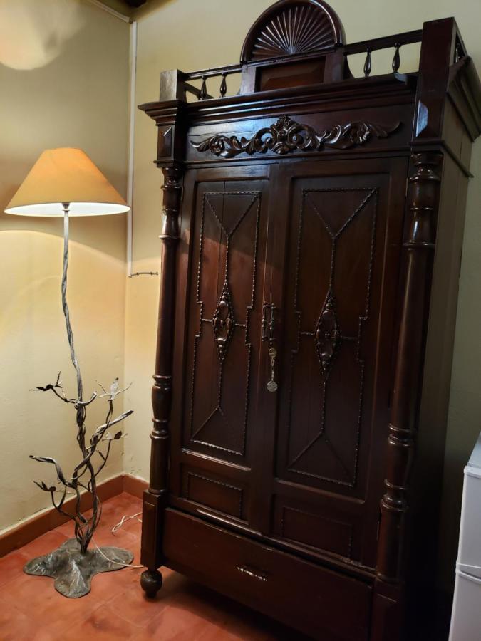 Hostal Mi Lugar Vintage Asuncion Kültér fotó